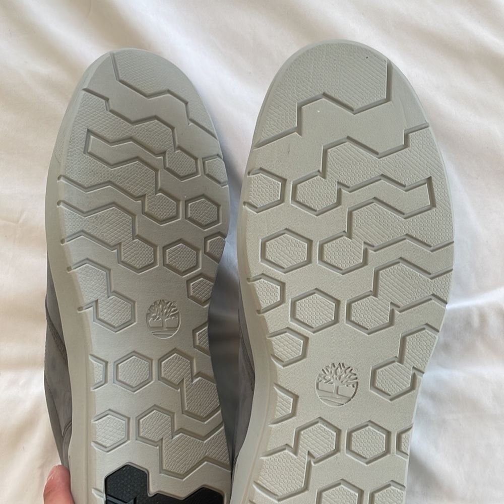 Brand New TimberLand sneakers! - Picture 5 of 5